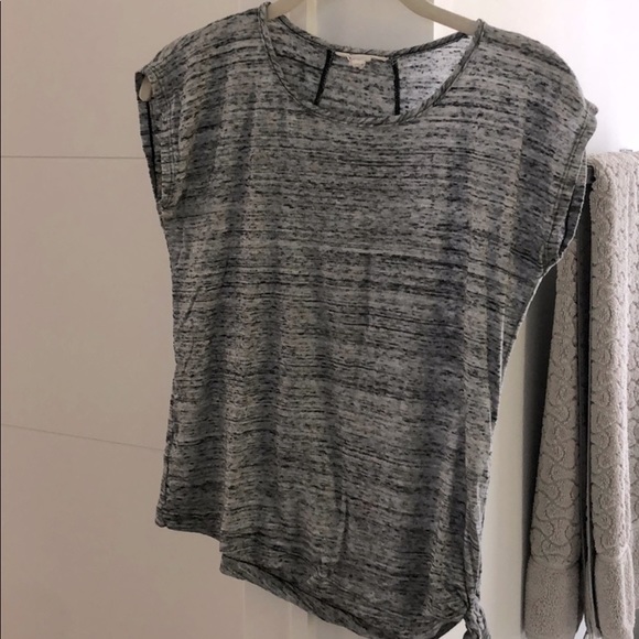 Athleta Tops - ATHLETA cap sleeve tee
